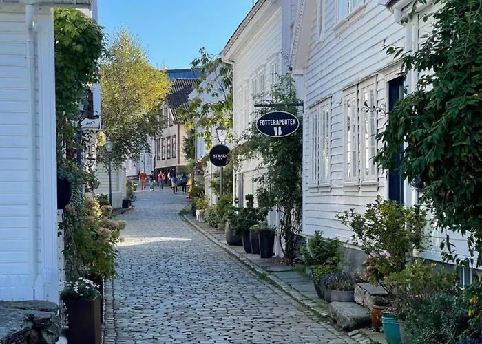 Eiganesveien 1 Apartament